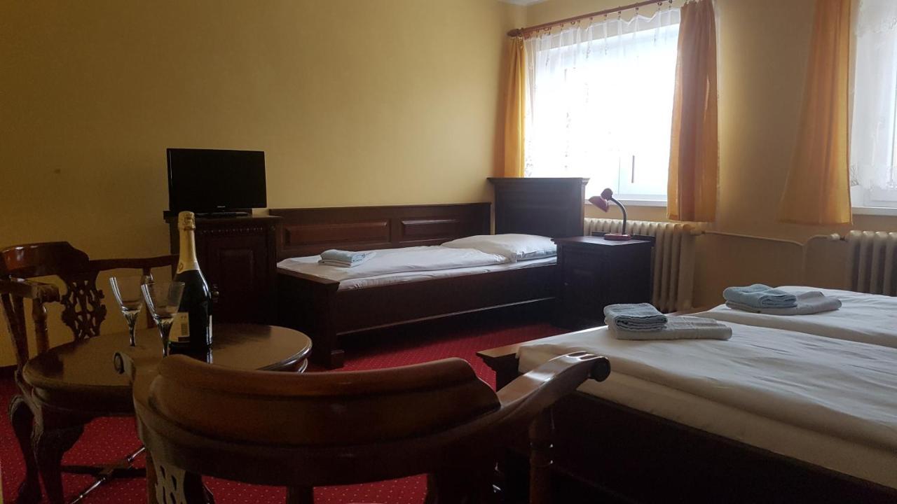Hotel Slunecna Bozi Dar Exterior photo