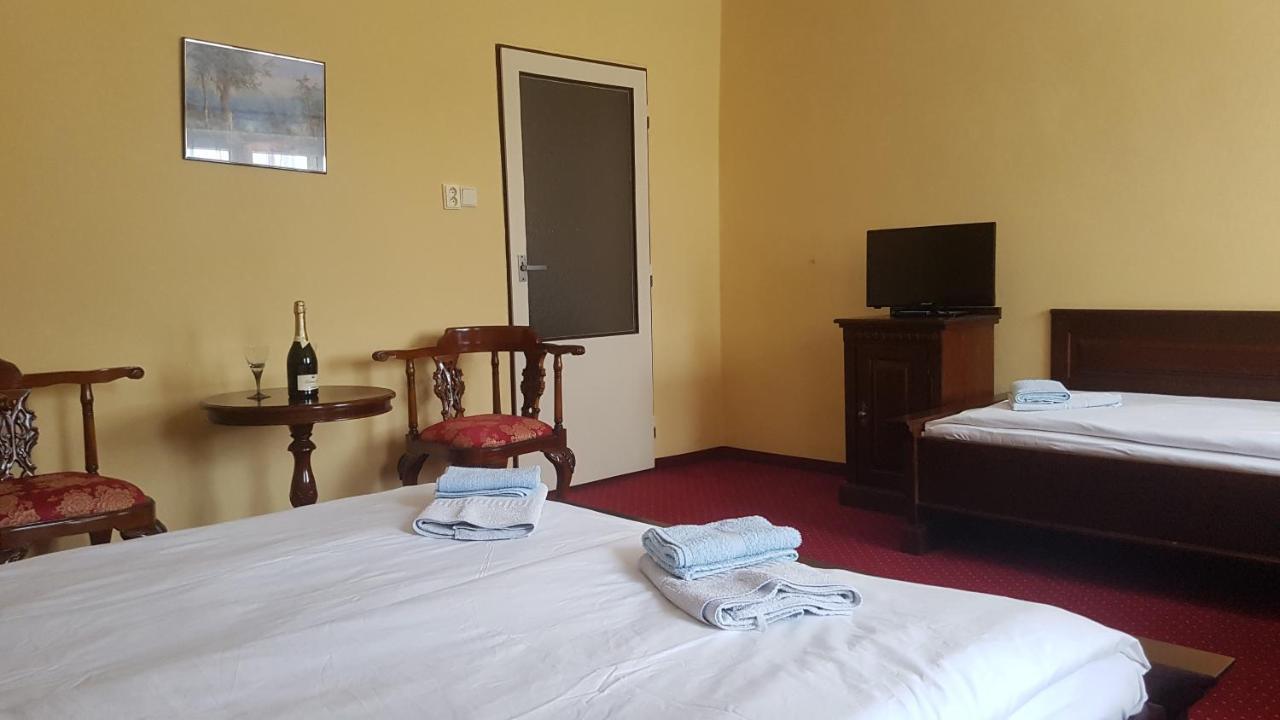 Hotel Slunecna Bozi Dar Exterior photo