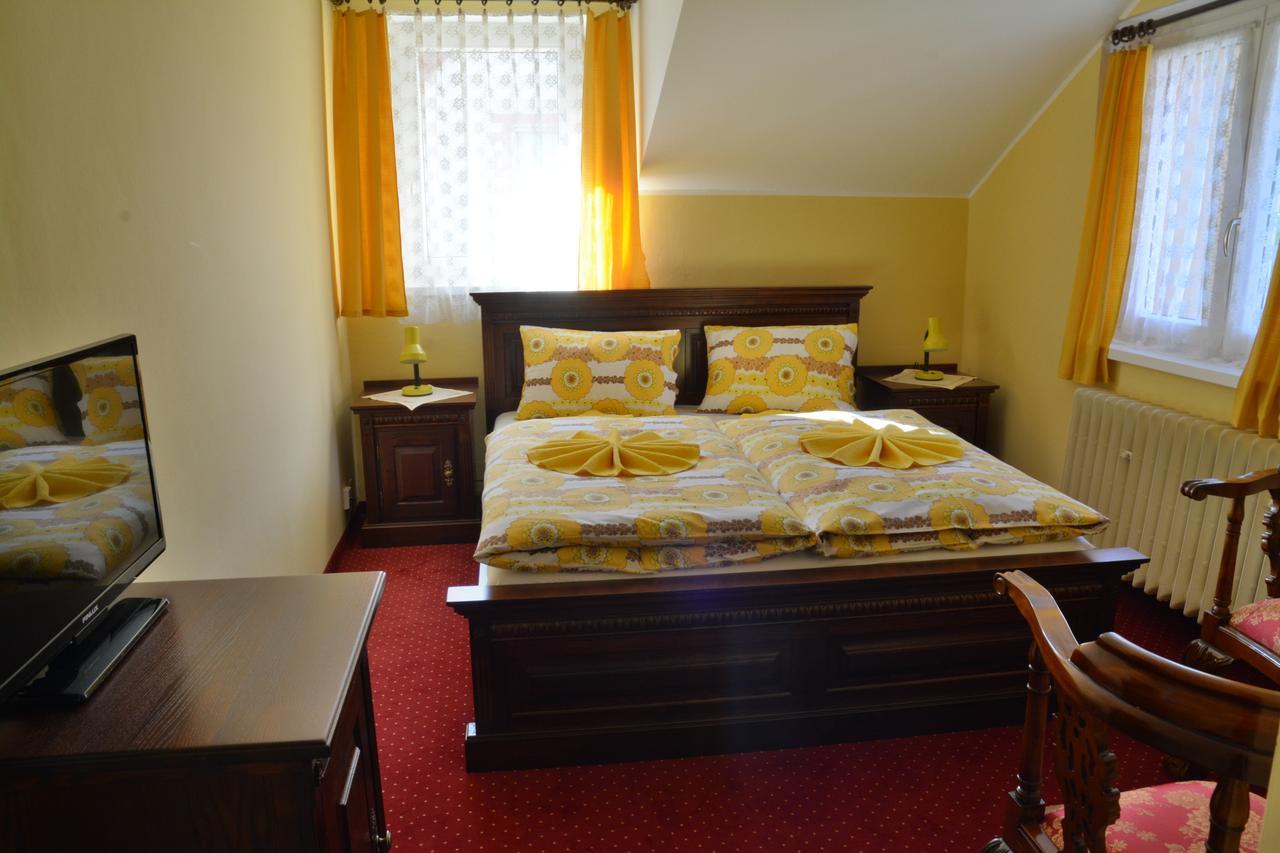Hotel Slunecna Bozi Dar Room photo